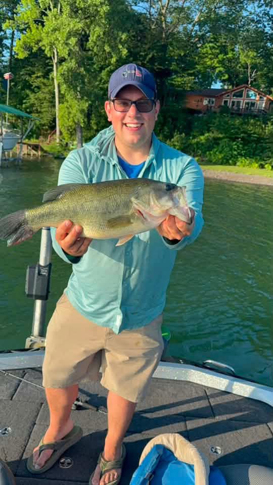 mike_Iaconelli's tweet photo. Shout out to all my fellow Fish Heads that submitted a picture for #fishheadfridays Those were some AWESOME fish!! Have a great weekend!!!

#Ike #Ikeapproved #NeverGiveUp https://t.co/Wv5aLwi6Mi