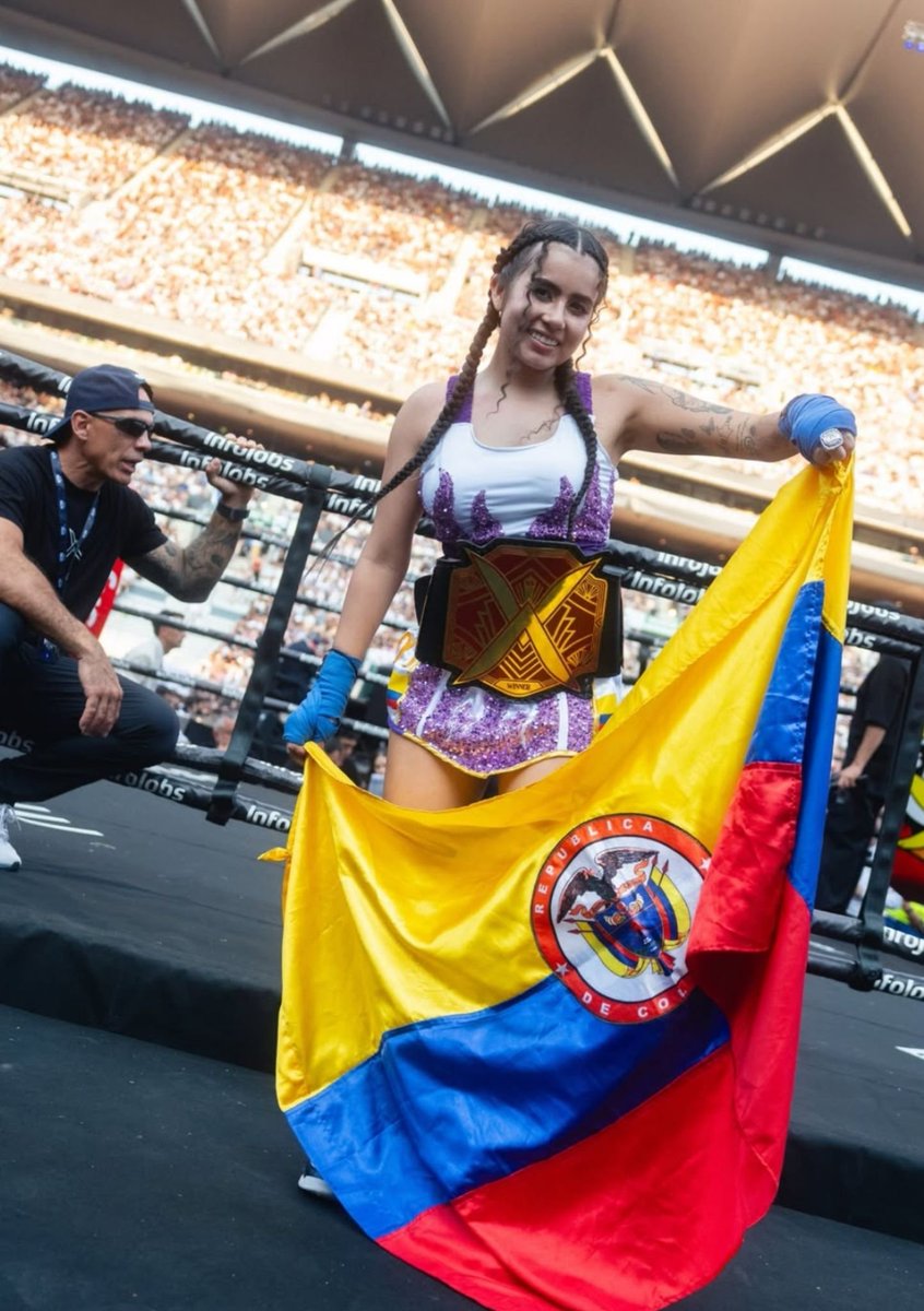 fragjlt's tweet photo. Siempre orgulloso de mi princesa. 🤍
(@2t4rf4iry) https://t.co/7A0elNFrRp