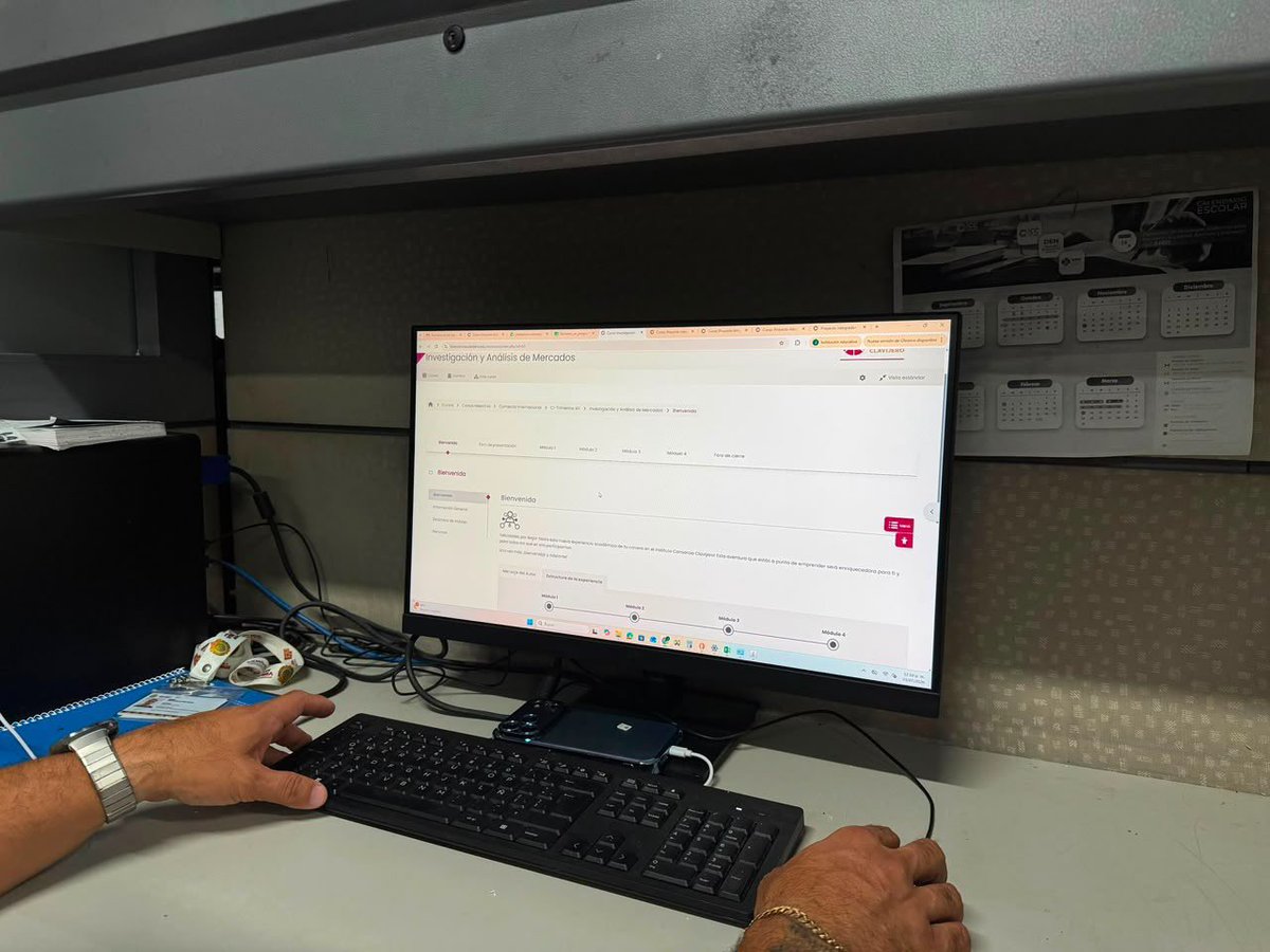 SEducacionVer's tweet photo. El Instituto Consorcio Clavijero impulsa la educación pública en línea con su nueva Plataforma Educativa Institucional. 💻

Esta innovación fortalece el aprendizaje, amplía oportunidades y reafirma su compromiso con una educación accesible, de calidad y con visión de futuro. 💫 https://t.co/vikNbCNFx0