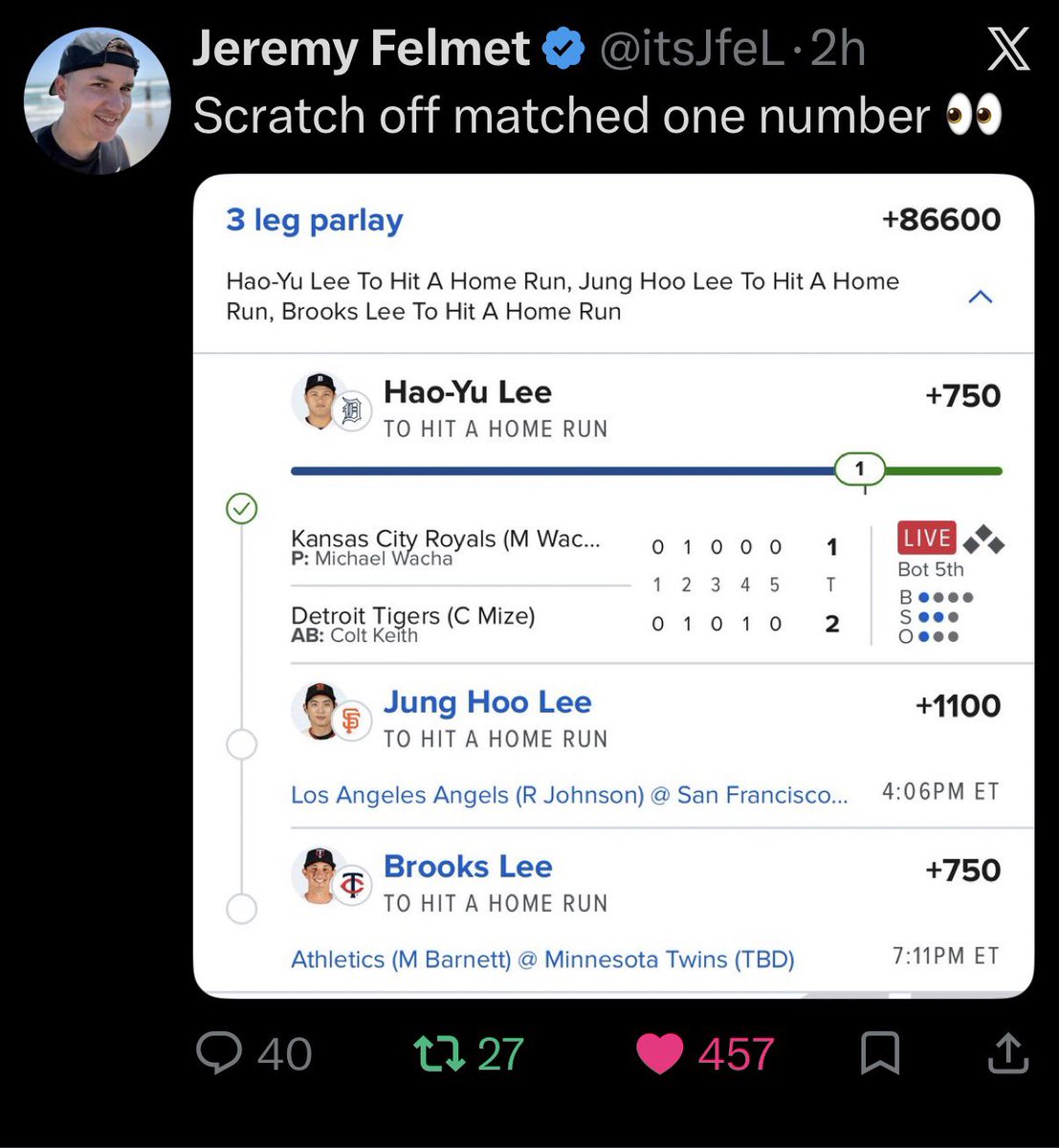 BrookieJ07's tweet photo. People in the comments talking shit and he 2/2 with I’m sure a nice cashout. Good shit Jeremy let’s pray Brooks brings it home 🙏🏽 https://t.co/4qISMyJl0O