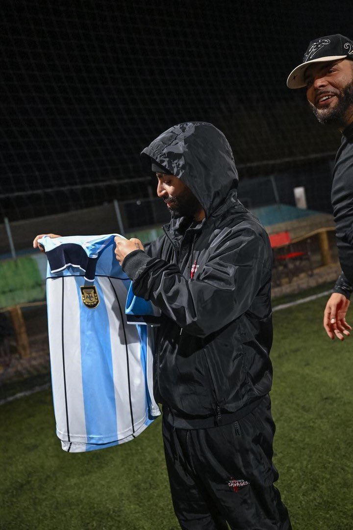Orellanx's tweet photo. Siempre del lado correcto 🇦🇷👌🏽 https://t.co/VaqWef35Ih