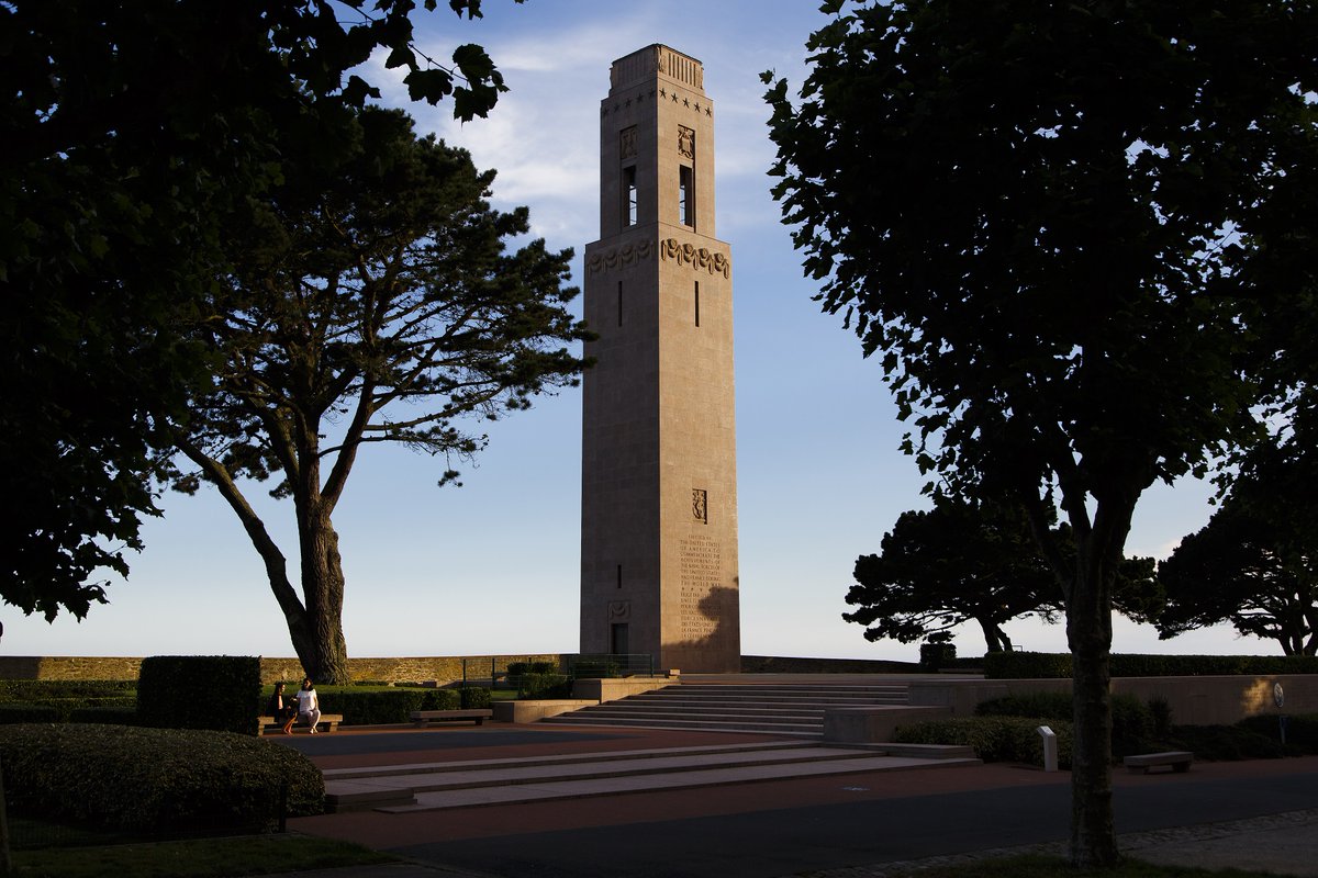usabmc's tweet photo. The Naval Monument at Brest stands as a lasting reminder of the relationship between France and the United States and of the American presence in the city during World War I. 

Located on the historic ramparts overlooking the port, the monument reflects both shared history and continued remembrance. 

👉 Here are three things to know about the Naval Monument at Brest: https://t.co/H4VhOgbZz3