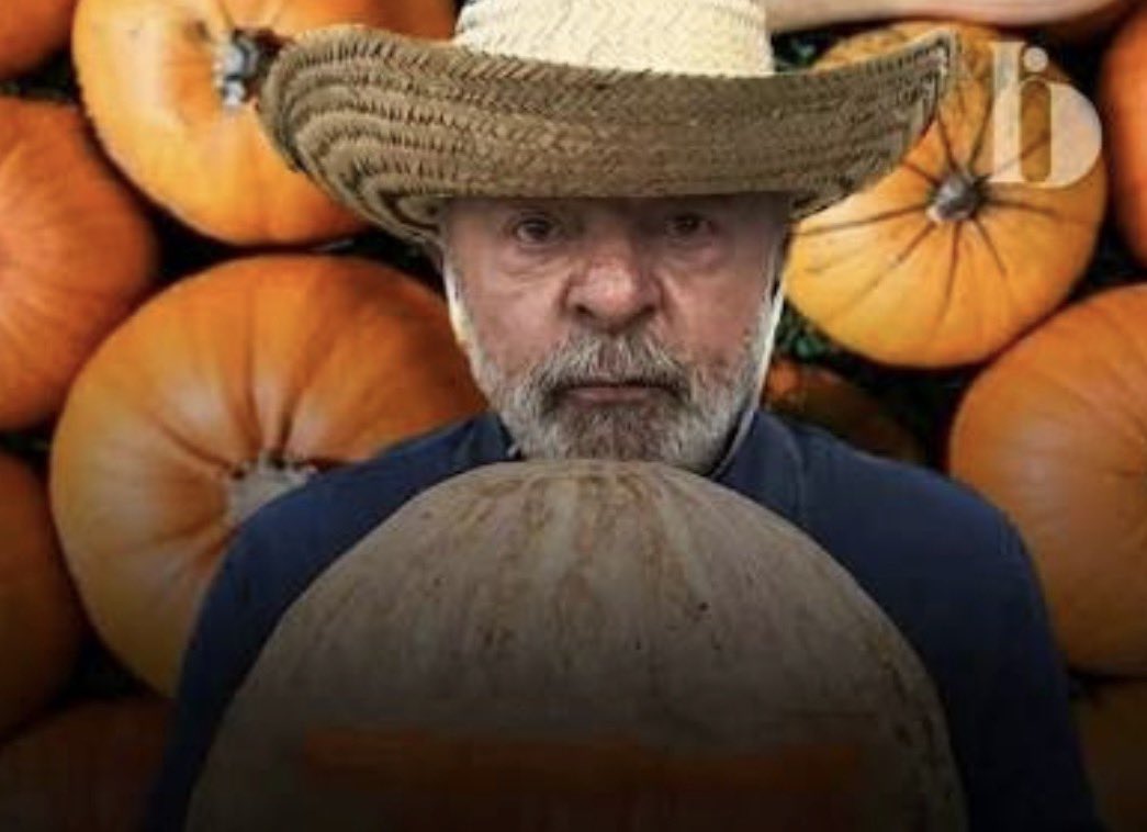 PedroRonchi2's tweet photo. Segundo bolsonaristas se o Lula ganhar vai acabar com o Brasil. O Lula já ganhou três vezes e o que ele acabou mesmo foi com a fome porque tirou o Brasil duas vezes do Mapa da Fome. https://t.co/gLLyYcp6z6