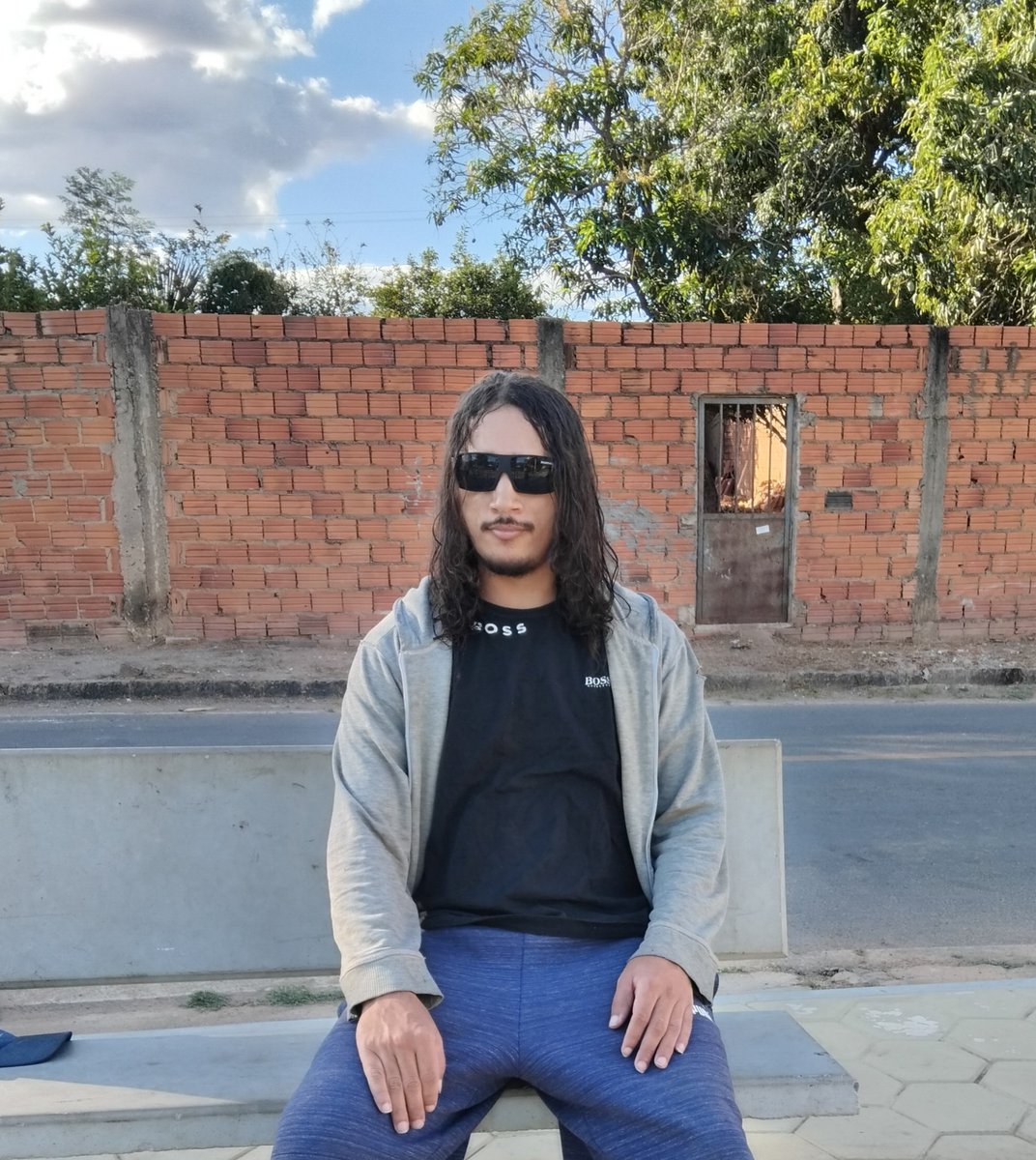 GoticoRonaldo's tweet photo. Foto De Hoje, Gosto Dessa Foto📱Ótimo Finalzinho De Tarde Pra Nós, Amigos e Amigas, Bom Final De Semana, Sábado Abençoado😉👍🏻🥰🫂⛅️☕️❤️🏡🎮🎮🖥🎼🎸🎶🍂🍁⛅️🦋🦋🌼🌸 https://t.co/wGfpTt2BHm