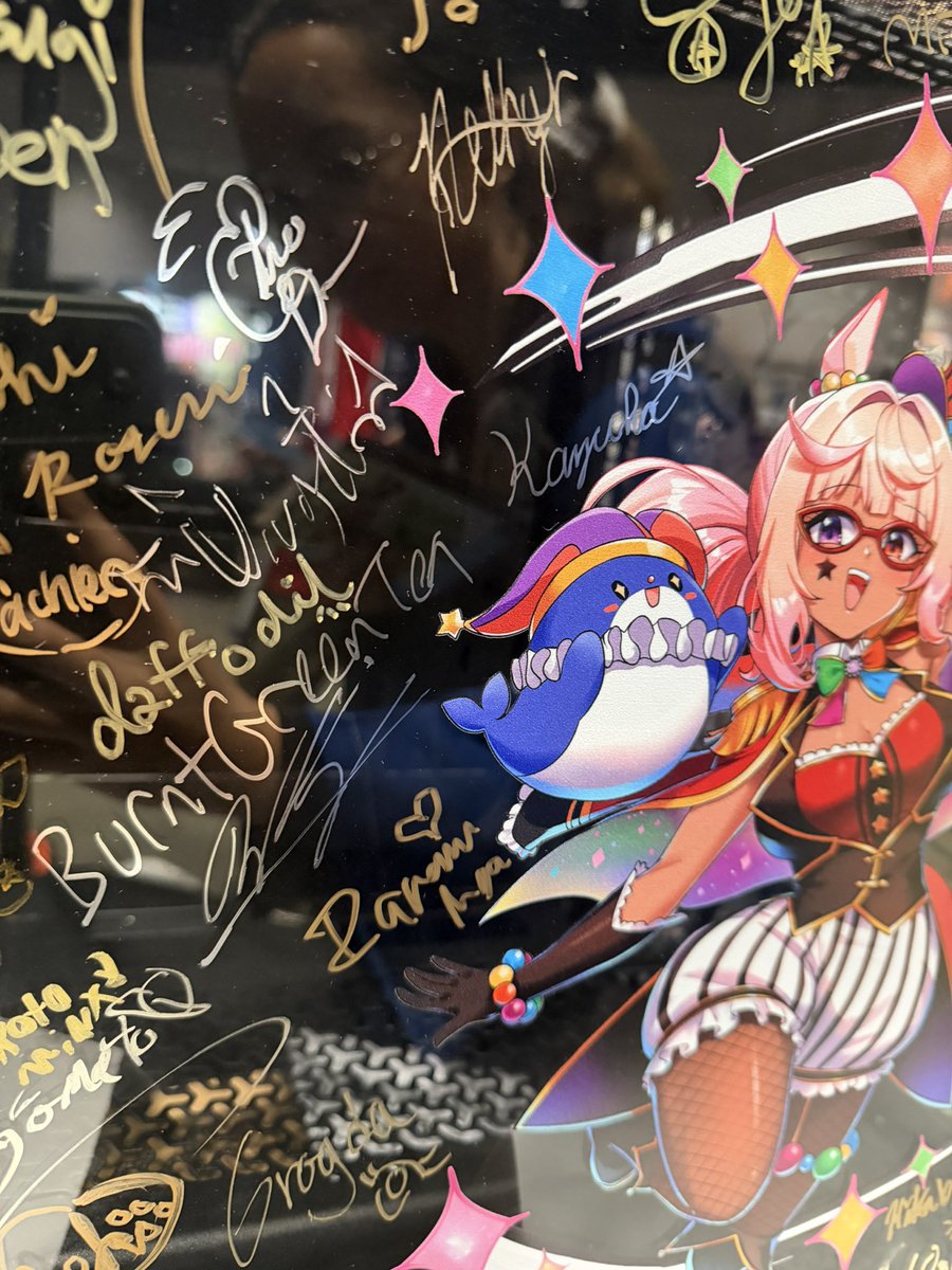 dafooodil's tweet photo. I got to sign this beautiful pc case!! Best of luck to everyone in the raffle! 🍀
@StoneforgedT https://t.co/cR6877xXKR