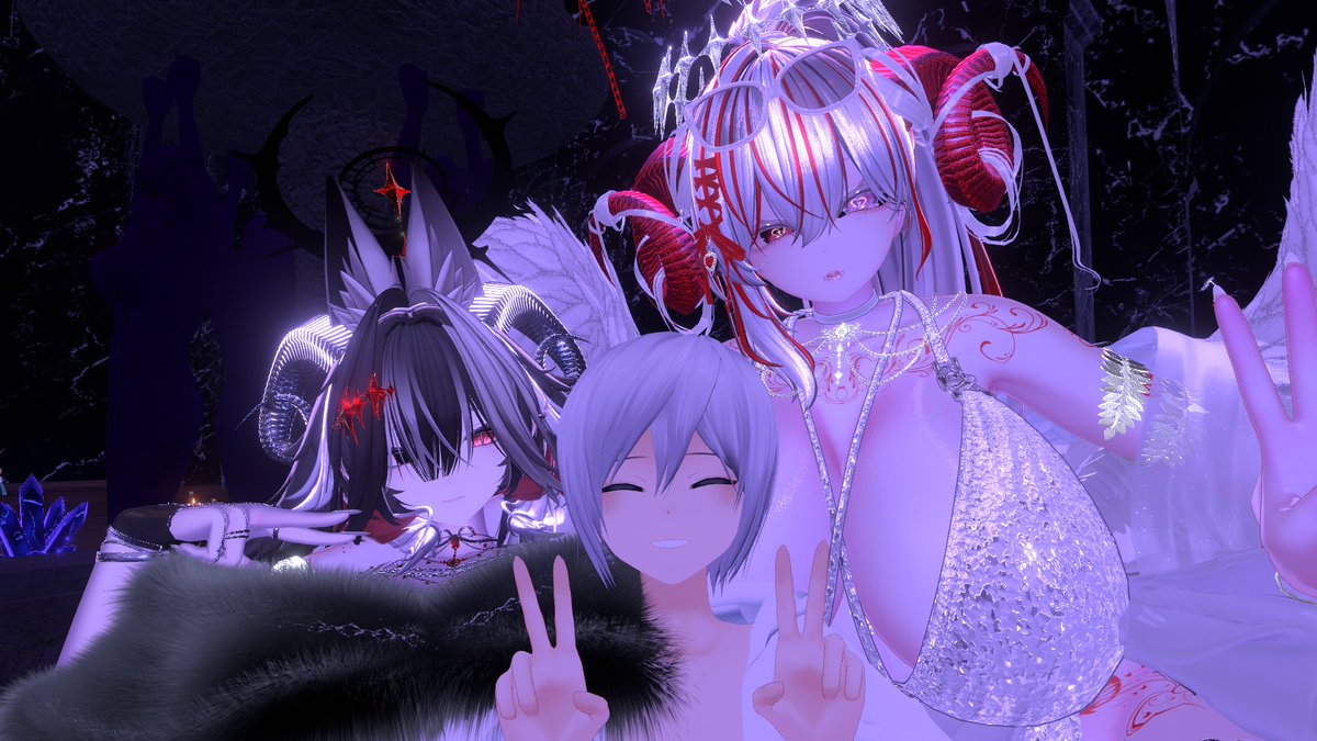 ZIKroid's tweet photo. 7/25のデルソはリクインが通らなかったのでアフターだけ行ってきました
#VRCDST #でるそきたぞ https://t.co/IsSPaNGczQ