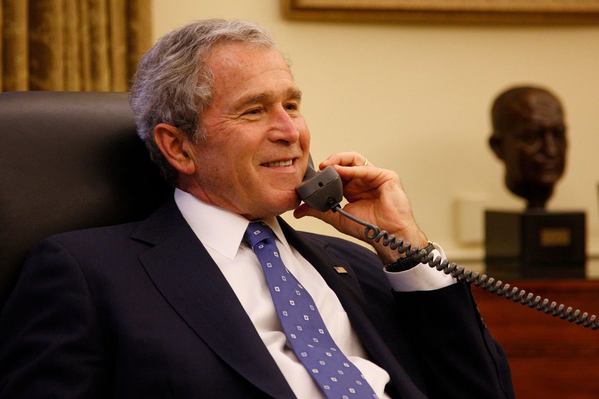 OldNewRight's tweet photo. Growing up is realizing that this man is the greatest President of the 21st century. https://t.co/goSXauNCo5