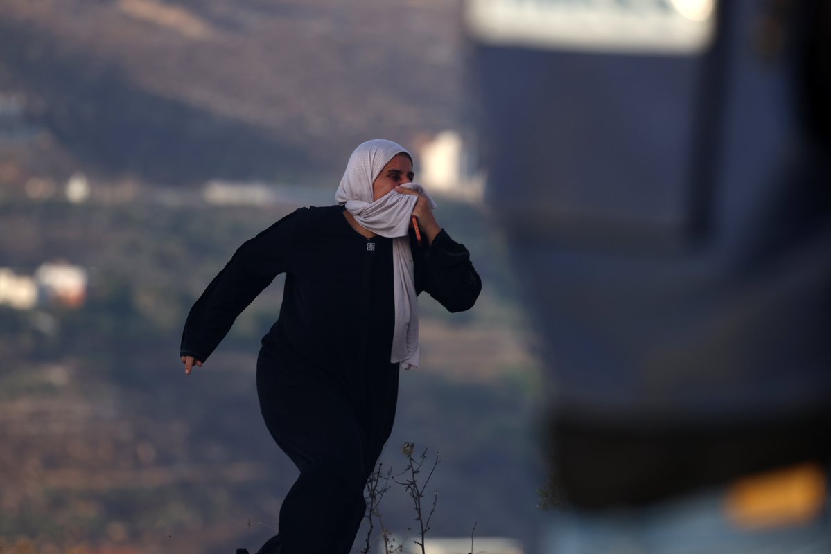 AJEnglish's tweet photo. Israeli raids and settler attacks are intensifying across the occupied West Bank, with near-daily incursions, arrests and violence targeting Palestinian communities.

🔴 LIVE Updates: https://t.co/dK2jv5U0V5 https://t.co/6hJREn1bt0