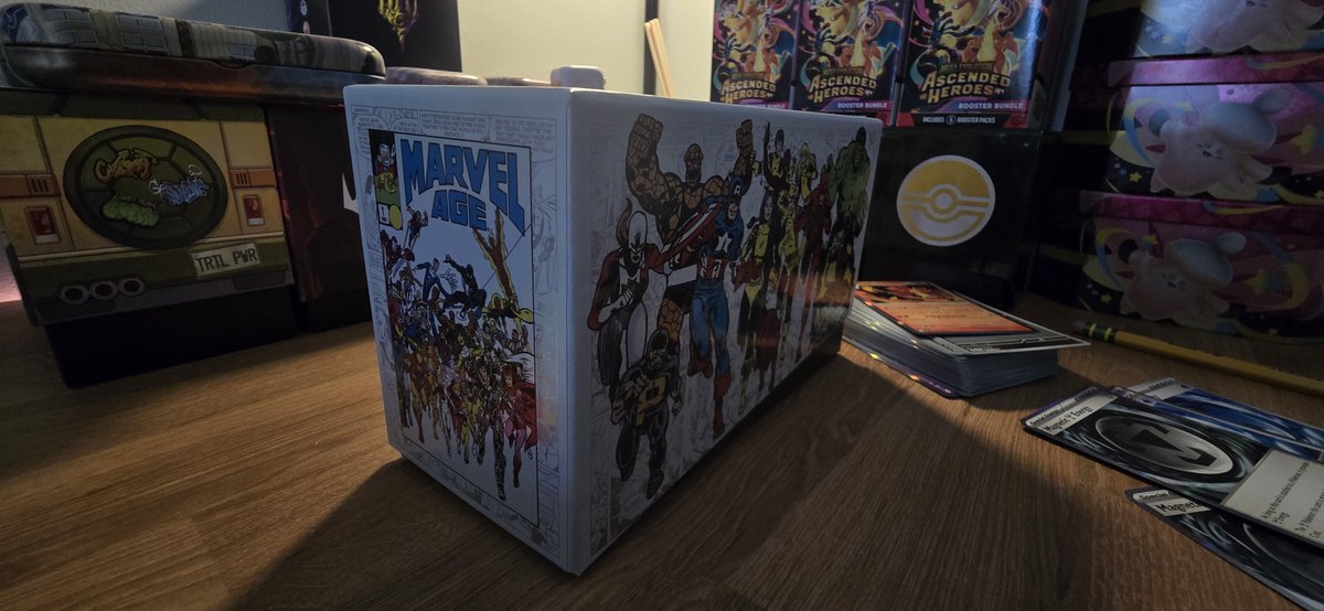 izzymaced's tweet photo. I LOVE THIS BOX! they did such a good job https://t.co/Zj78Awt5sN