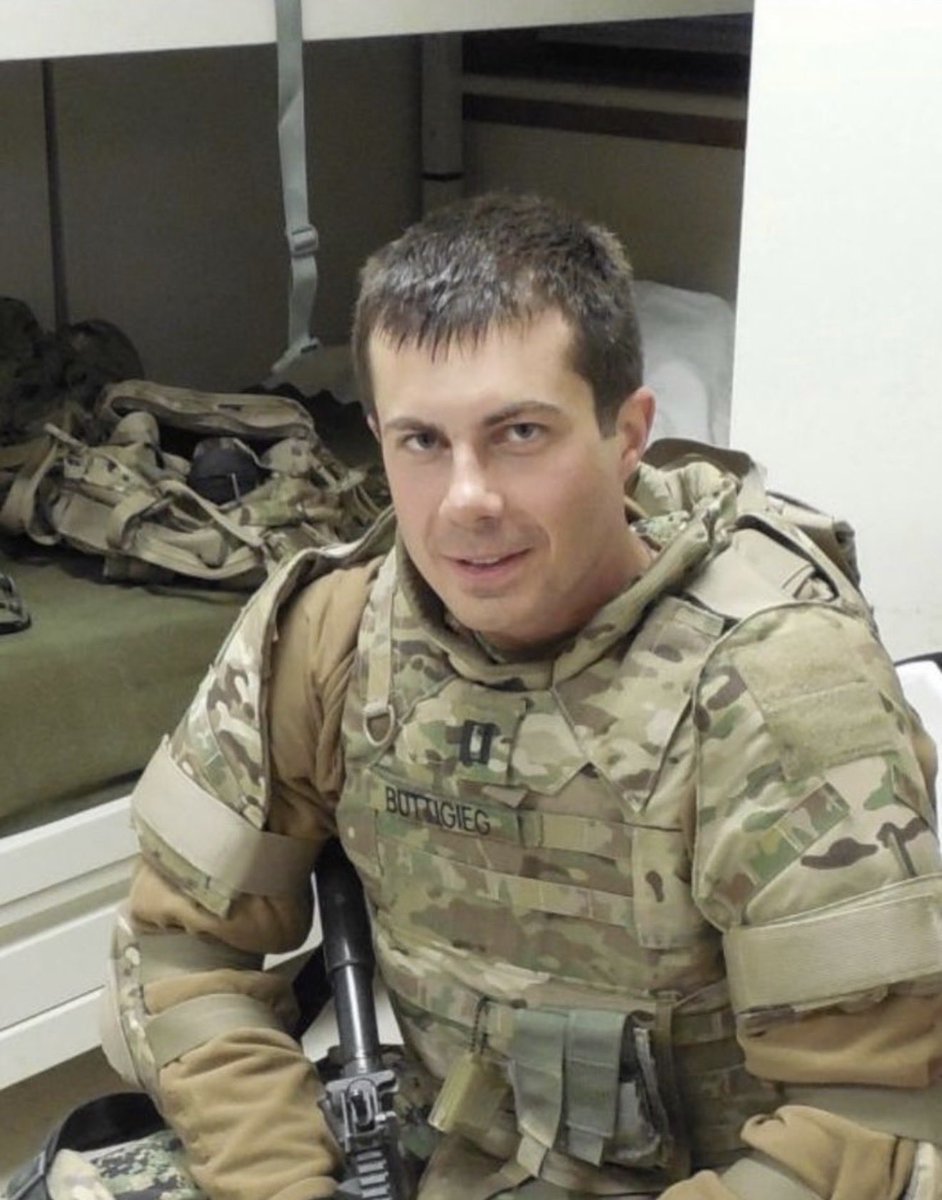 TheMale_Central's tweet photo. Pete Buttigieg https://t.co/FBwlwcjkGi