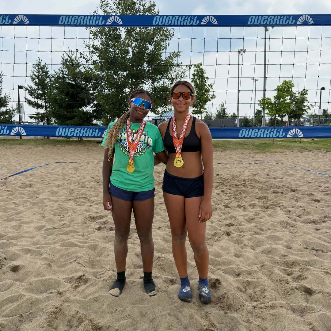 pakmenvball's tweet photo. Nyah and Nateya capture Gold in 13u Premier Milton🥇

#beachvolleyball #volleyballtournament #champions #ovabeachtour #pakmen https://t.co/aNOaEGYwC7 https://t.co/xiWDY0YB6W