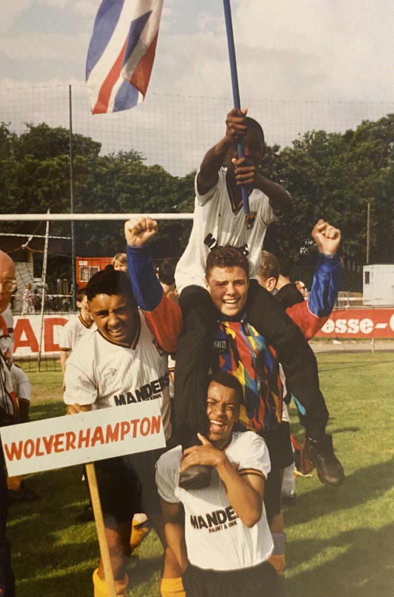 WolvesSchools tweet picture