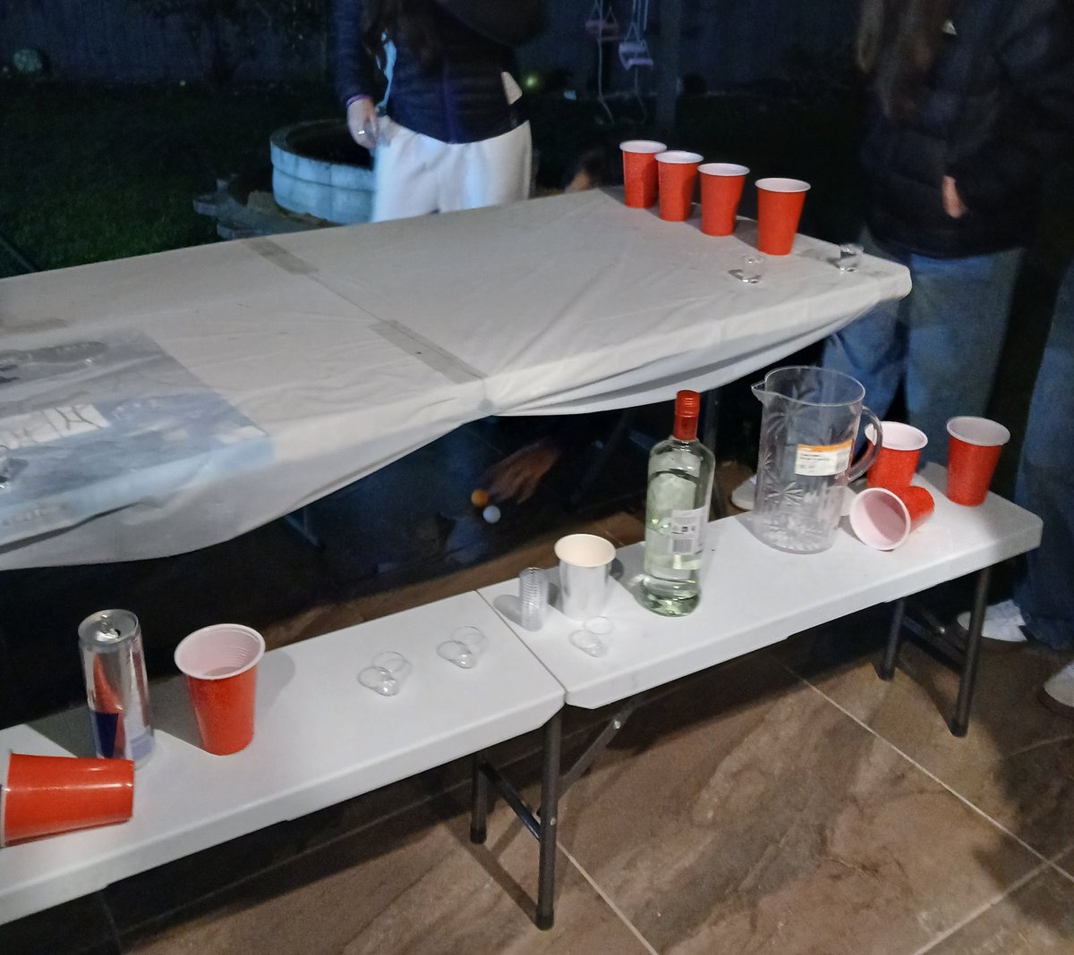 157cals's tweet photo. friends 18th last night https://t.co/k0jOKCqSgz