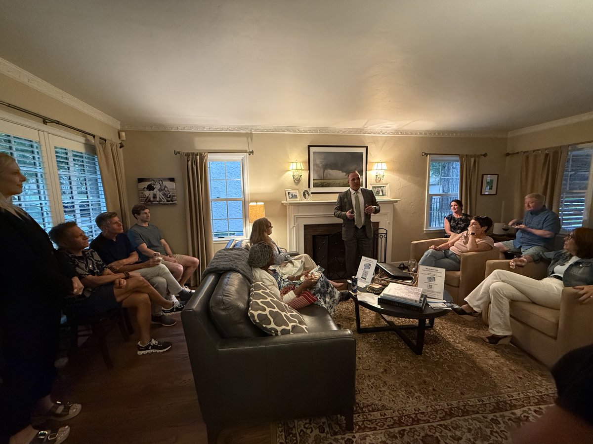 BairdForJackson's tweet photo. Thank you to the McFaddens for hosting a meet-and-greet for me at their home. I'm so glad I got to answer your questions and talk about what matters to Jackson County. We can put Jackson County back on the right track and be proud of our achievements, if we come together. https://t.co/Mc6u3Drer9