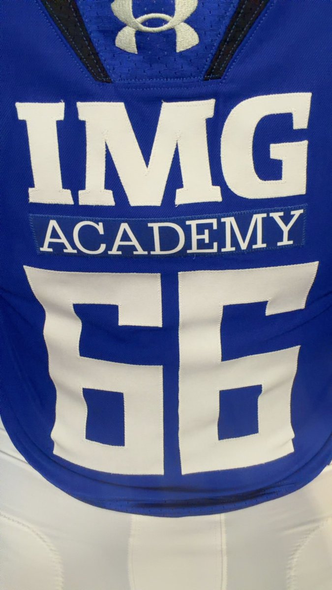 CarterBaker_26's tweet photo. Fall camp starting up for the team over the last week, personally I’m learning a new position at center, I’ve been able to get some great 1 on 1 reps through the first week of camp. @DanielDevi75937 @CoachDonteIMGA @OLCoachLed54 https://t.co/tJ6XNJChQR
