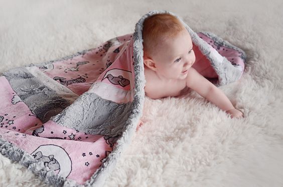 howarths63's tweet photo. Lullaby Lucky Star Blush MINKY KIT It's a #cozy and #soft #quilt made with #minky from Shannon Fabrics, perfect for #babyshower gifts and #babygirls. Get yours #today! https://t.co/a746YbAQgS https://t.co/WiO8GJfBcS