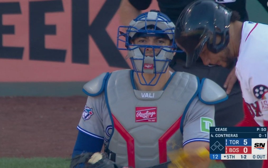 denverzjays's tweet photo. HIS GEAR SAYS VALI ON IT 😭😭❤️❤️ https://t.co/YSGlKLaVJr