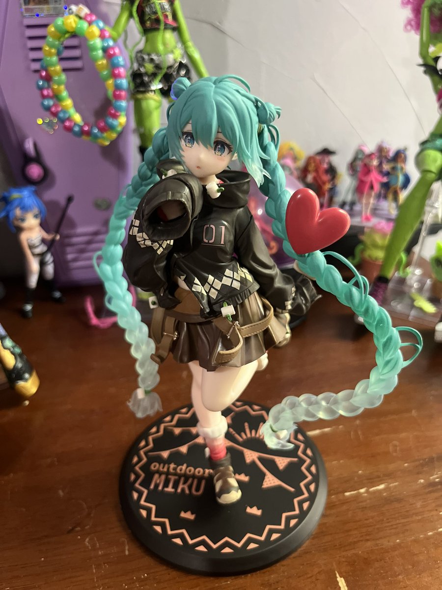 Morguegor3's tweet photo. I love her! https://t.co/1KSUbBaL9T