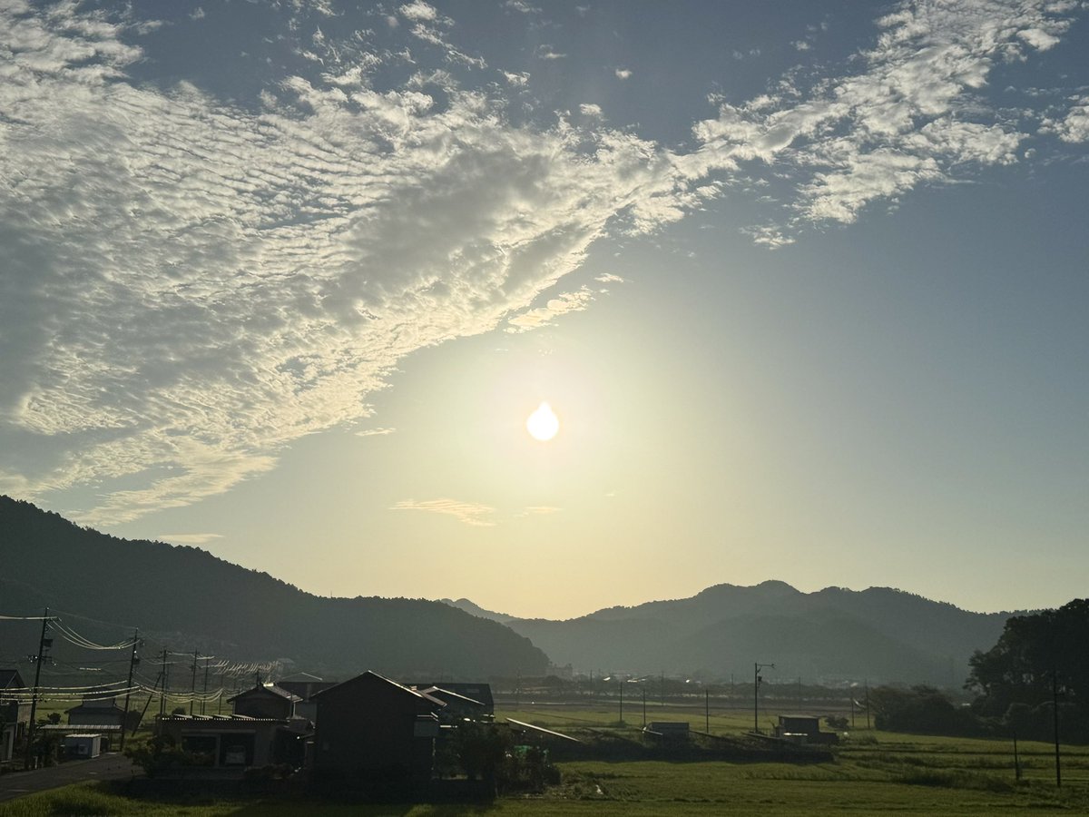 ONDA_Yoshiyuki's tweet photo. 令和8年7月26日
おはようございます。
本日も笑顔溢れる素晴らしい1日を共に築いていきましょう。

#岐阜県議会議員恩田佳幸
#挑戦せずして未来が開けますか
#山県市 #恩田佳幸 #potential https://t.co/Abuw1oAdJR