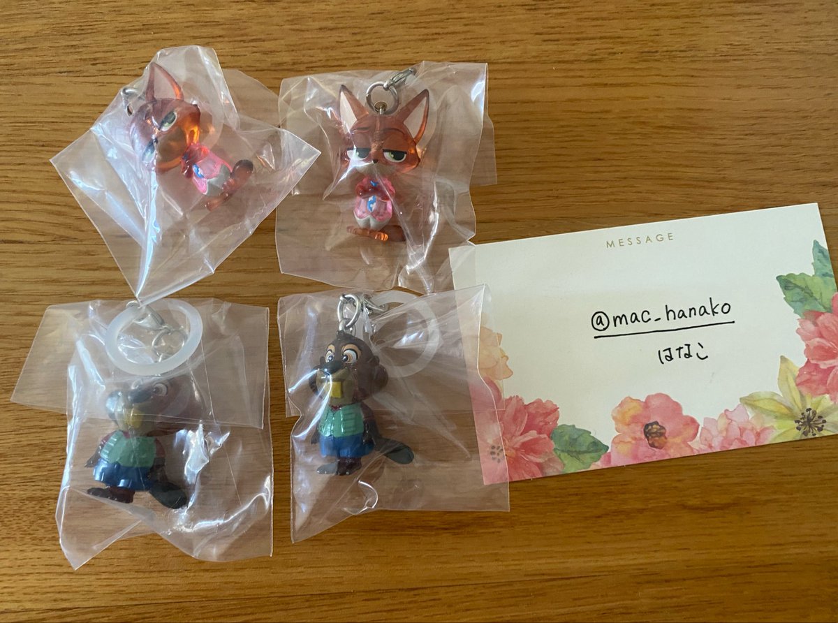 mac_hanako's tweet photo. ズートピア2 めじるしアクセサリー 

譲▶︎ニックA

求▶︎ニックＢ

郵送交換希望です、検索からでもお気軽にお声掛けください https://t.co/k44bbHRKtb