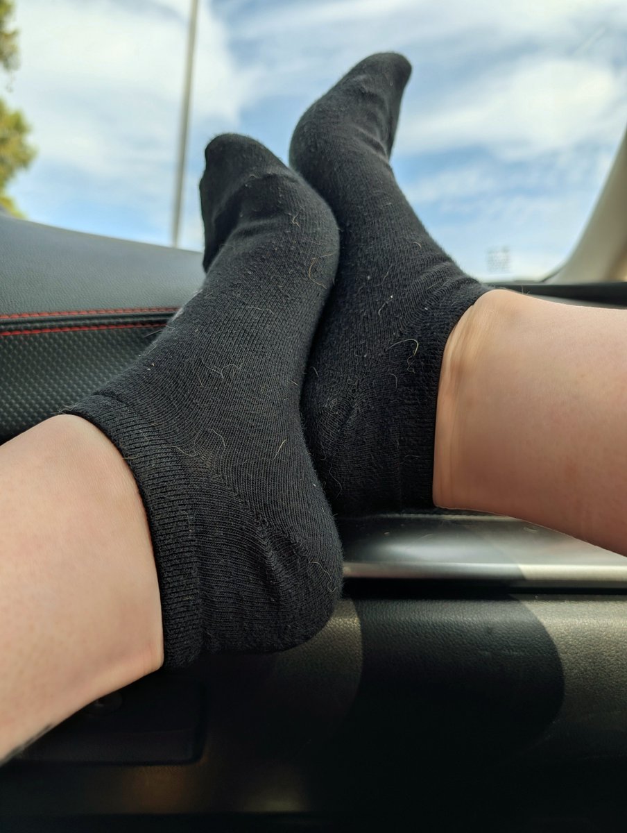 FromTerraXO's tweet photo. Dirty socks of the day 💋 https://t.co/ROr88MgthP