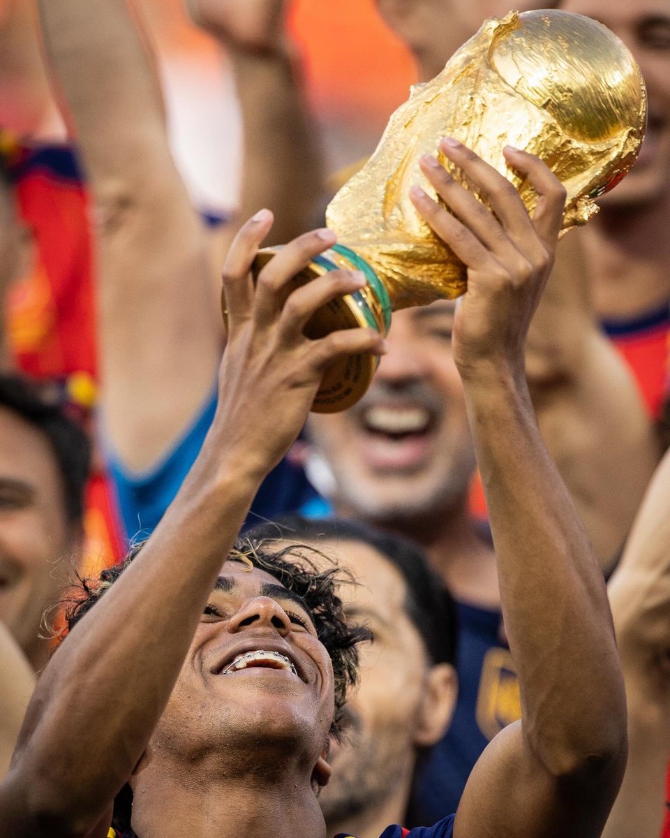 Forca_Fcb's tweet photo. 👑 https://t.co/dhNFnLFcj4