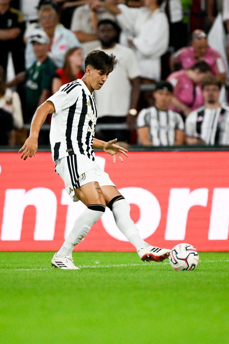 JuveGiovanili's tweet photo. Wall 🧱 https://t.co/EiTmDWV23o