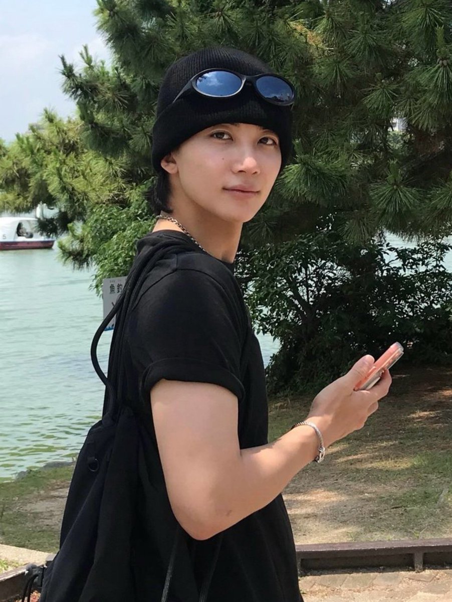 lovedbyhannie's tweet photo. Yeah 100% My type. https://t.co/c7zVh5MRfm