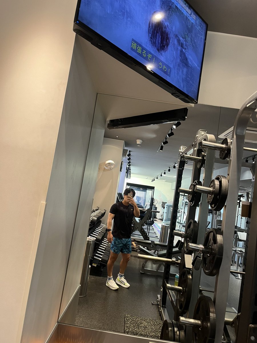 voevdd's tweet photo. Morning gym &amp; run
#筋トレ #ランニング https://t.co/G944UFNpKp