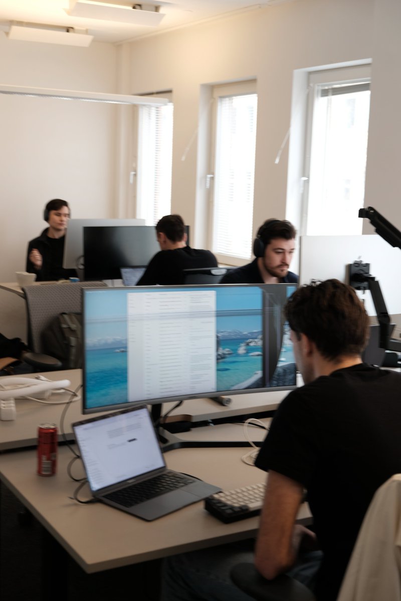 melvinhagberg's tweet photo. 55 hours since we launched the Preview Release and we're blown away by the demand!

Team is working hard to give more people early access https://t.co/GJXGnrUPAR