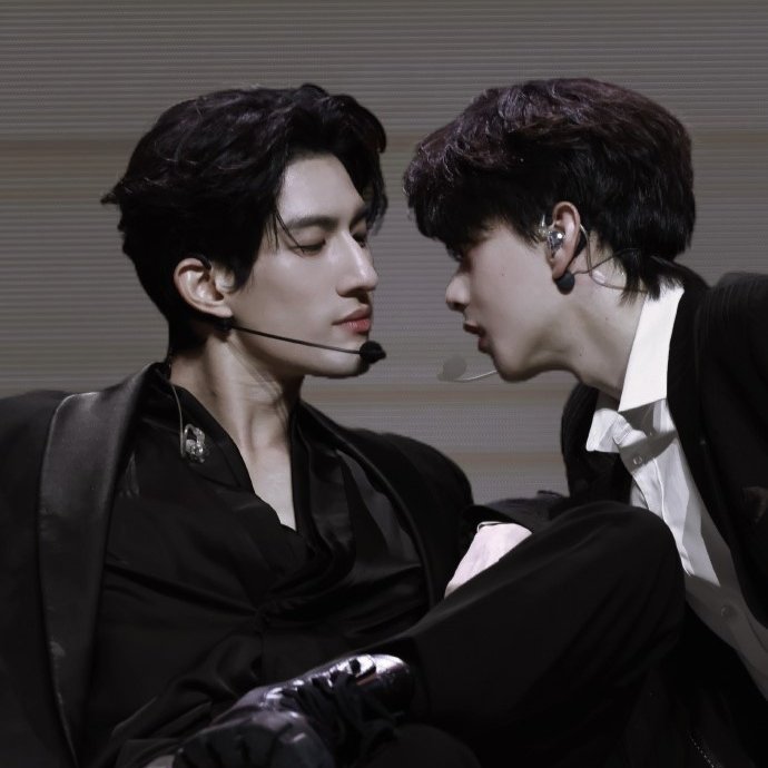 prcel6in's tweet photo. no one is doing it like them in the beauty top tier face body card shou gong department right now
#aylio https://t.co/yxgE0uSl62