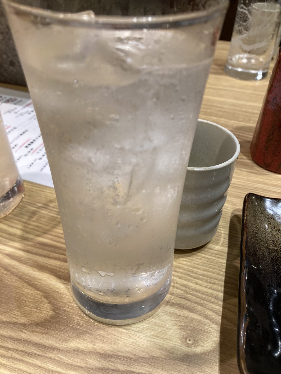 morokani417's tweet photo. 酒飲んだり札幌名物？夜パフェしてみたり(なおパフェの後にまた飲んだので〆ではない https://t.co/VTWlGStUCU