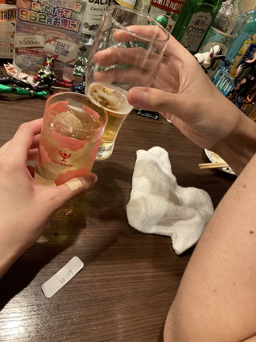 345_nicobar's tweet photo. バースデー2日目、ほんまにありがとうございました！！！
1年目の生誕で不安もありましたが、
皆様暖かくお祝いしてくださり、
本当に嬉しかったです。
気は早いですが、来年のバースデーも楽しみになってきました！！！

その前に周年かな☺️
改めまして、皆様本当にありがとうございました！！ https://t.co/SgdthNe8uq