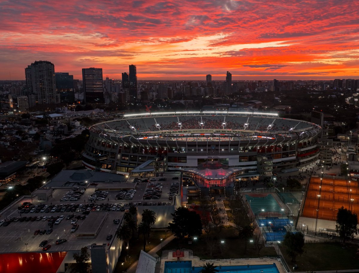 RiverPlate's tweet photo. Sábado a la tarde en casa 🌎📌 https://t.co/URnQTUMSXM