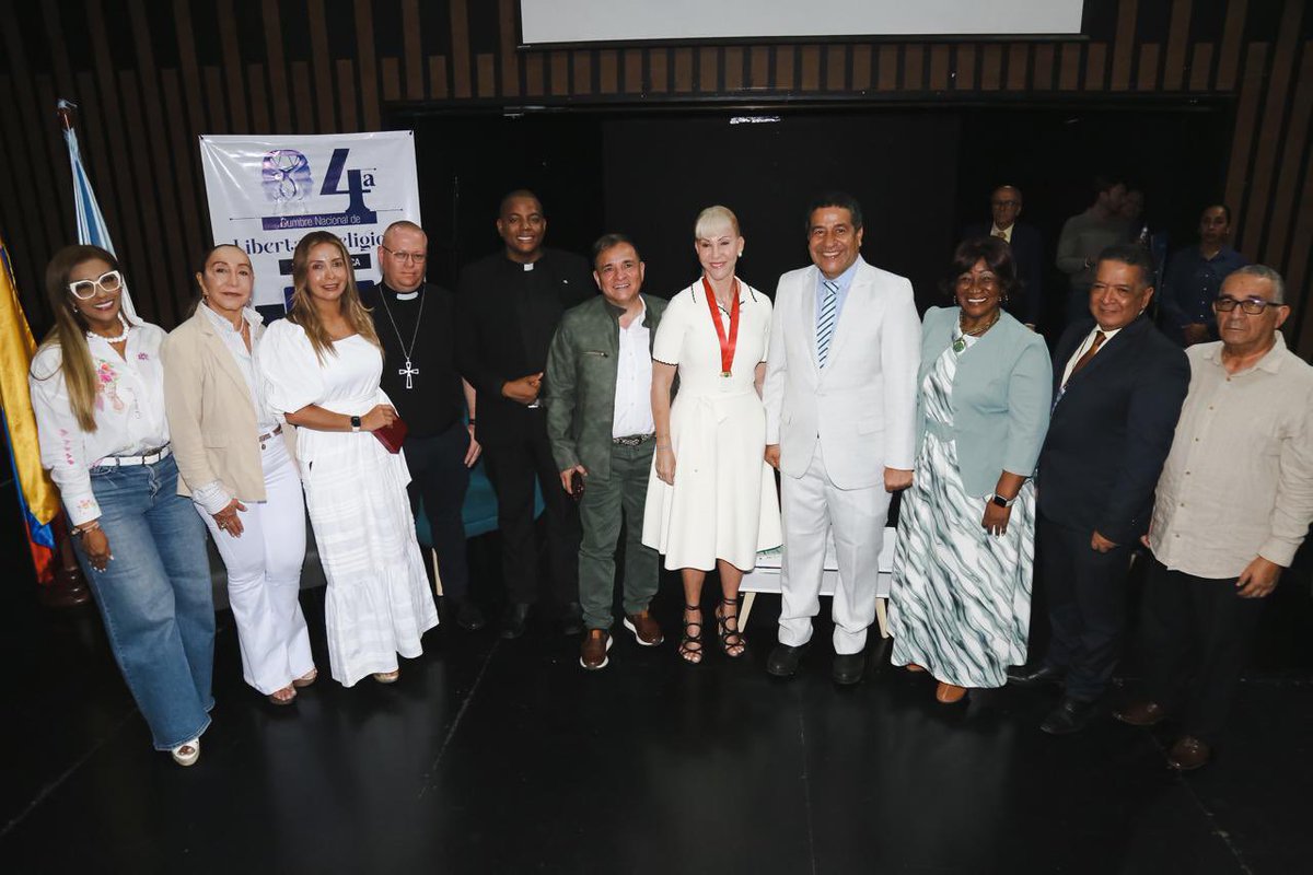 AnaPaolaAgudelo's tweet photo. Así se vivió la Cumbre Nacional de Libertad Religiosa: “El ser humano como sujeto de conciencia” en Cali.

Un espacio de encuentro y reflexión que reunió a líderes religiosos y representantes de distintos sectores para promover el respeto por la libertad religiosa y la libertad de conciencia.