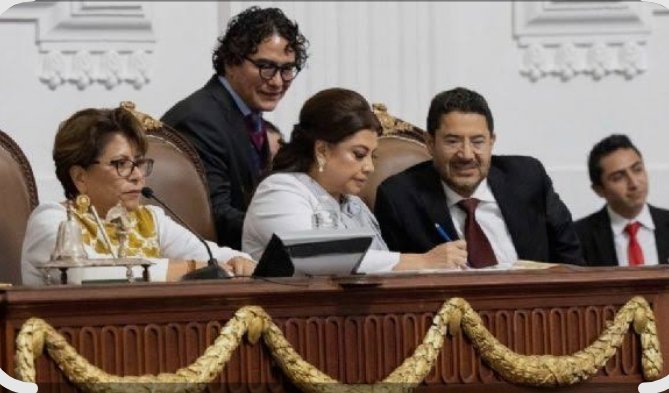 eloredot74's tweet photo. @HugoTorresCDMX #MorenaOrganizaciónCriminal desatados!
RECUERDAN a José Muñoz Vega, asesor de  Clara Brugada, ASESINADO en la alcaldía B J.?
Fué dirigente de la UPREZ, un grupo que se autodenomina como sindicato dedicados a la invasión y el despojo
Era también cercano a la familia de los Buitres https://t.co/dyZWBo6IVQ