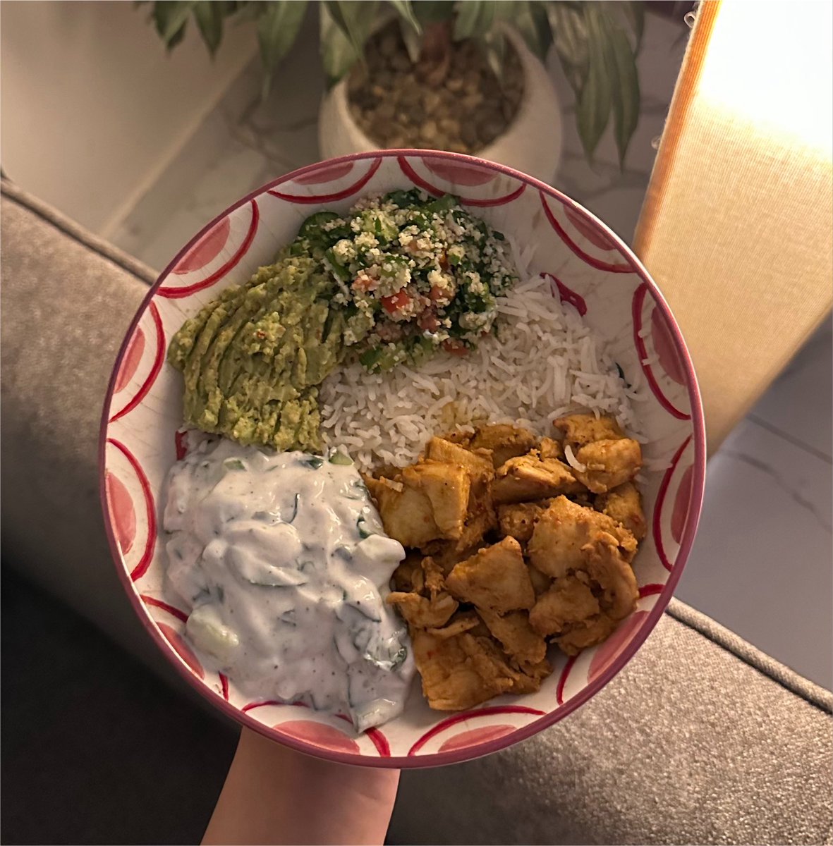 yvesntula's tweet photo. وجبة مابعد التمرين ❣️
rice bowl https://t.co/UYXbpLBUEd