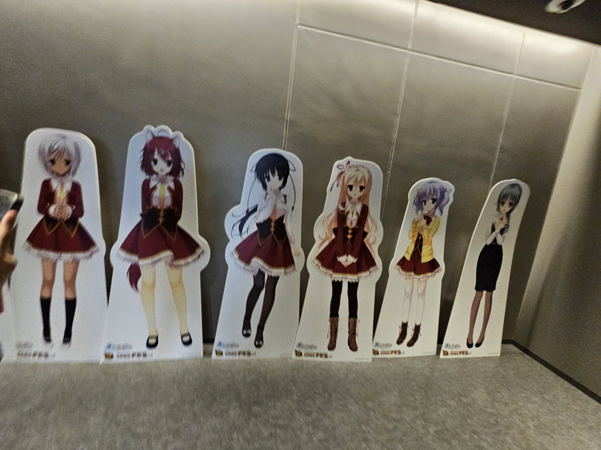 aqours_vitae's tweet photo. パンフとタオル欲しくなってきた…ワンチャン立川ガーデン→狩野川花火大会→ゆずソフトソングフェス2026配信視聴もありな気がしてきた🤔 https://t.co/8vw2F5O6IW