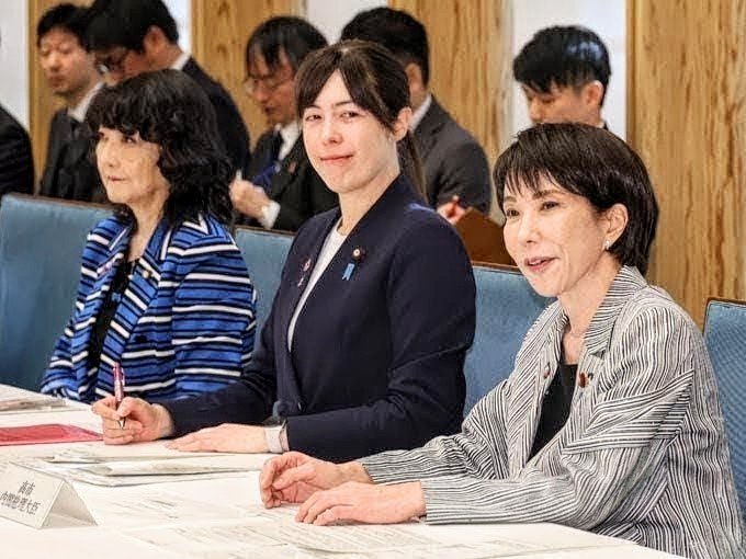 法案成立率100％を伝える投稿