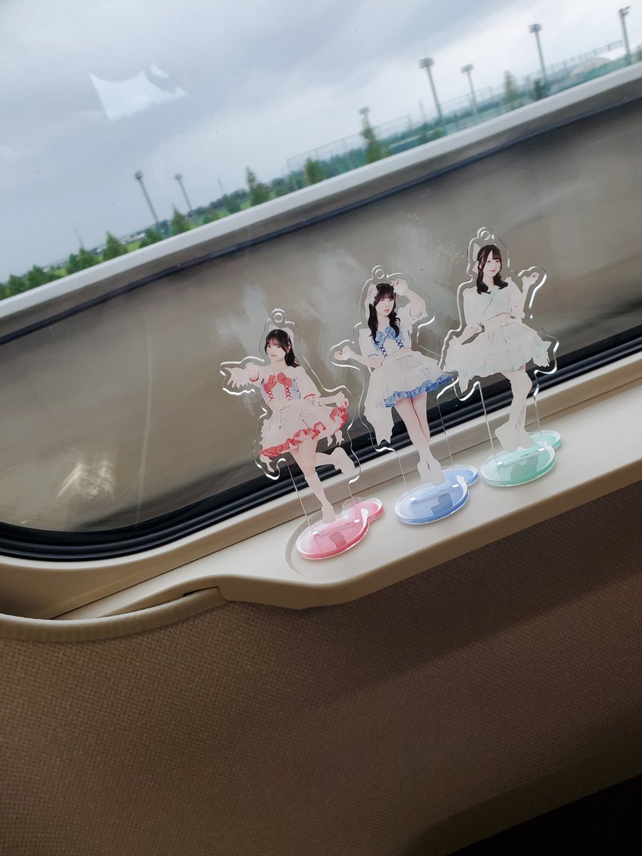 BOILING38O's tweet photo. 推しメンアクスタ初登場✨&amp; 第２回緊急立候補選手権  ライピー🎶楽しみだなー  #メロハイ #越智あいり #麻倉えいみ #川瀬美優 #愛葉はる #青羽ひかる https://t.co/ncU8hZeVVS