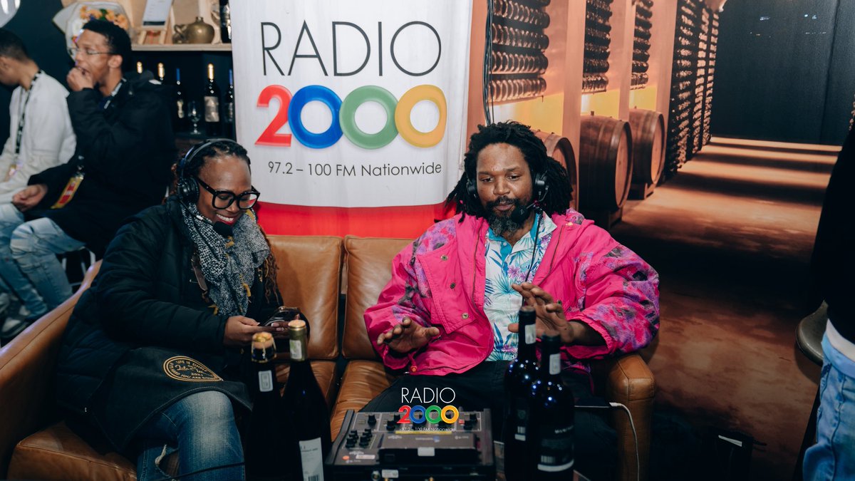 Radio2000_ZA's tweet photo. #ProudlySouthAfrican #LocalWineExpo #SupportLocal https://t.co/UxTTj8Wufm
