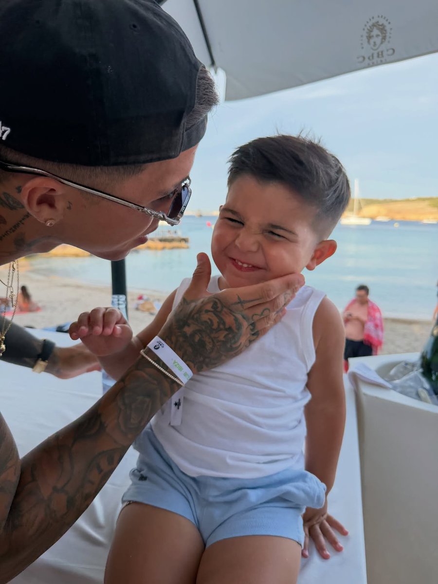 enzito_2001's tweet photo. Te amo enzo papá 🥹🥹 https://t.co/u707l4m1iG