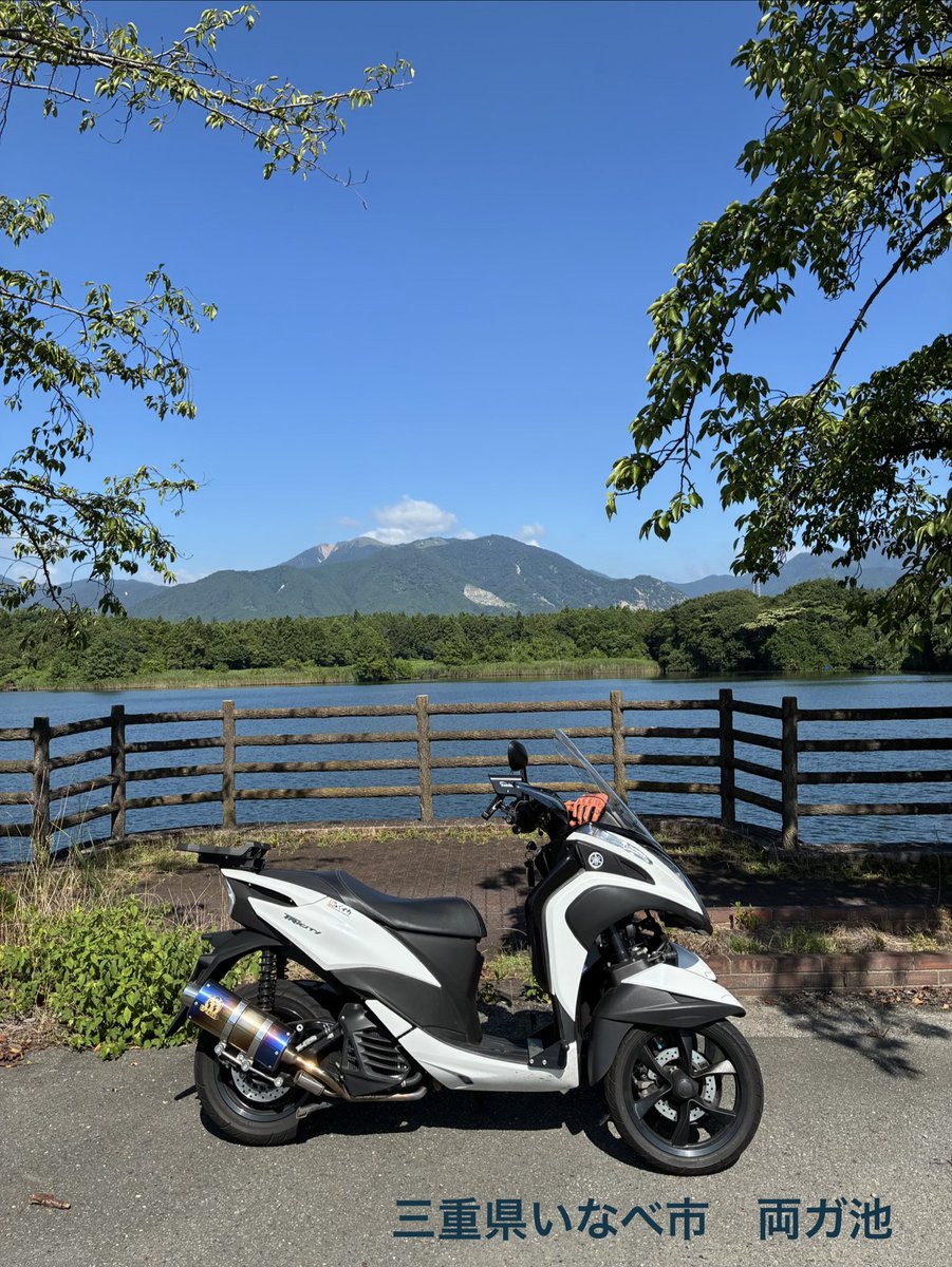 kinkansan's tweet photo. 7月26日　少しでも涼しい所へ早朝避暑プチツーリング。家から近場の鈴鹿山系を走ってきました。山の中に入ると30℃以下になり気持ちよかったです。
#トリシティ125
#両ガ池
#犬上川ダム
#避暑ツーリング https://t.co/q0nR3fkPuE