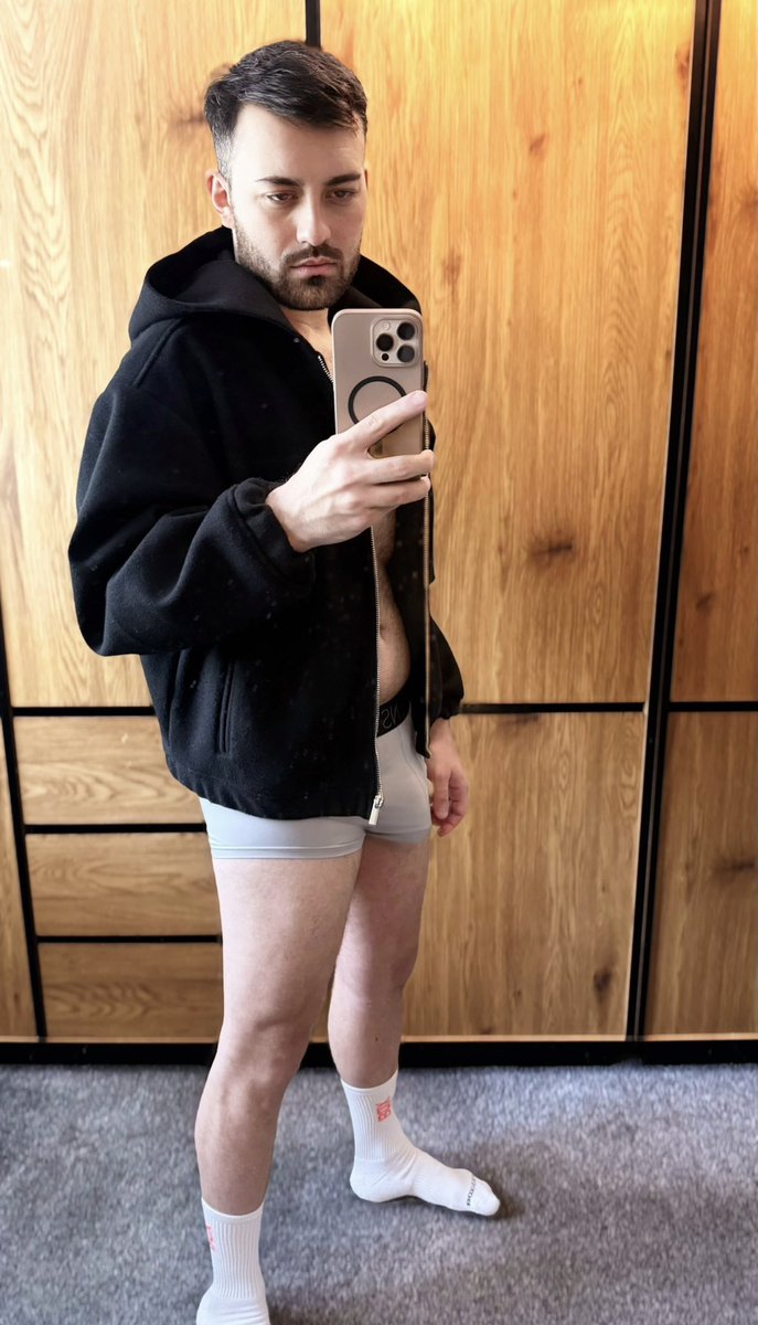 S2R321's tweet photo. 🖤 https://t.co/WxZIIXZPSg