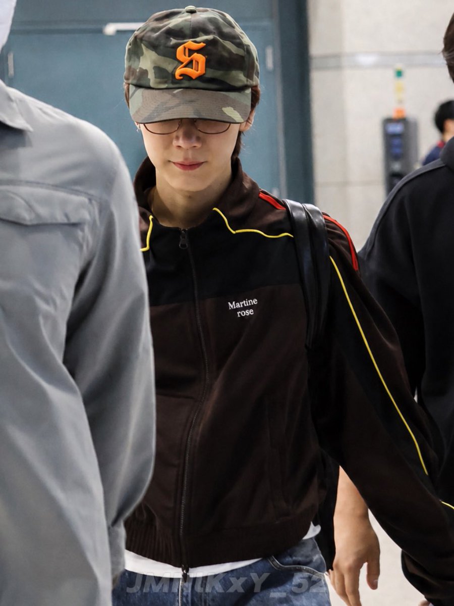 juniy04pp's tweet photo. 260726-TEN
ICN🛬

#李永钦 #TEN #텐 #テン
 #NCT https://t.co/RX6KuJYz9w