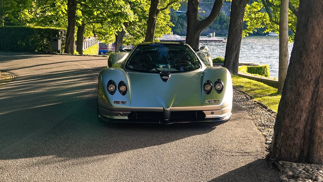 ManZonex's tweet photo. Pagani Zonda 🤍 https://t.co/W1R9R9ijgA