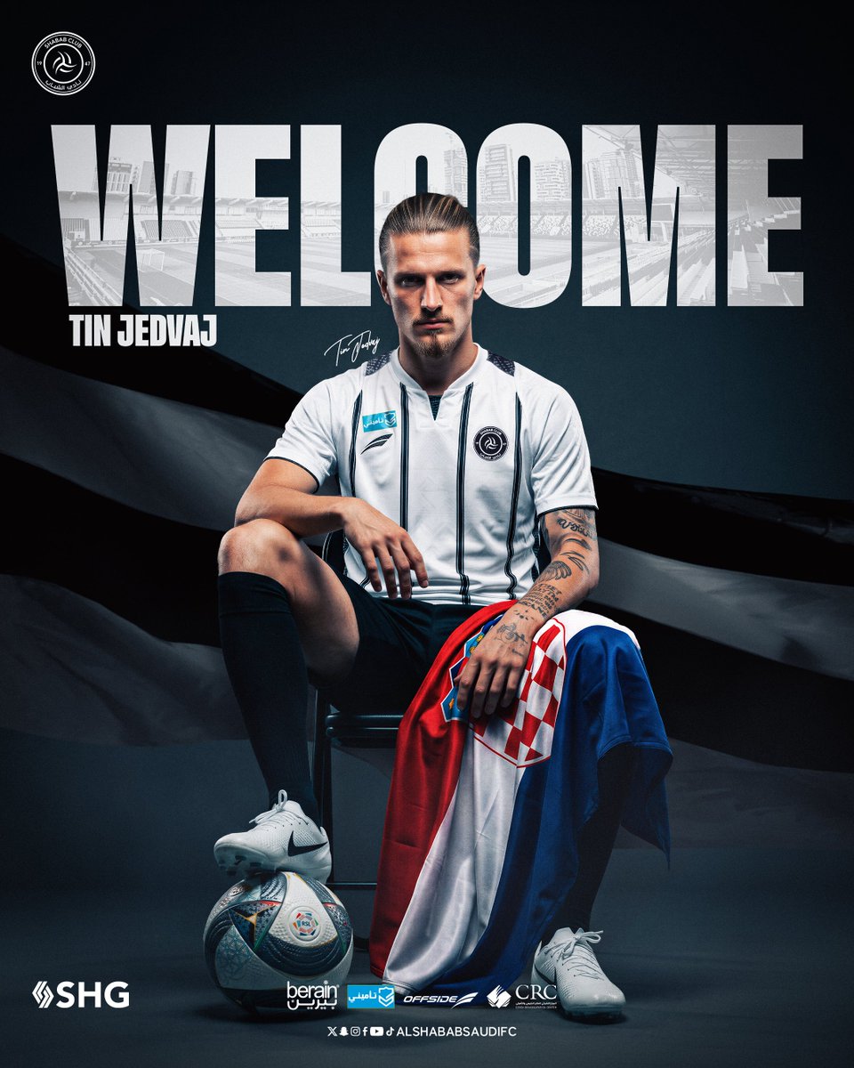 AlShabab_EN's tweet photo. Welcome to the Den, Tin. 🇭🇷🦁

#YallaShabab 🤍🖤 https://t.co/QZFn0ZrczR