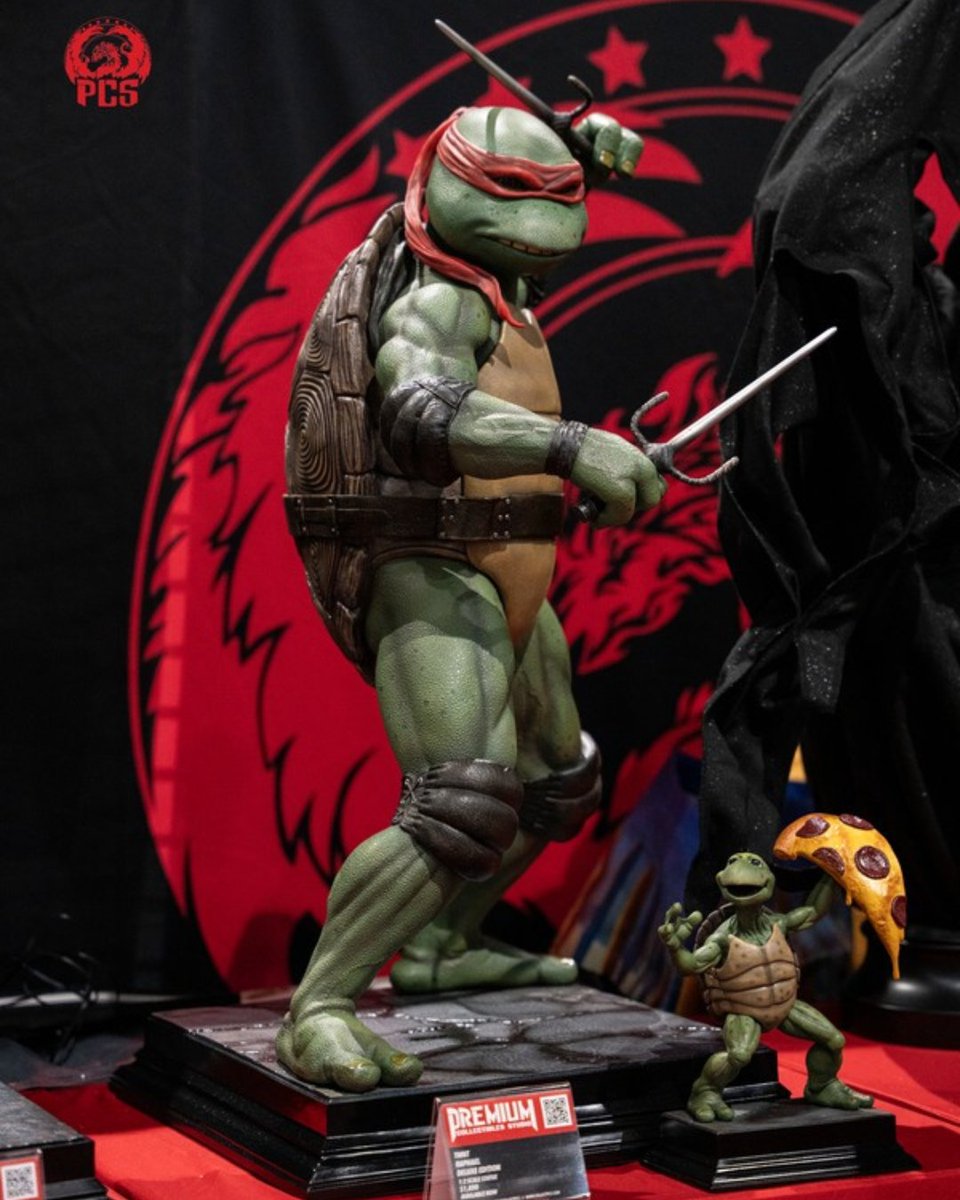 CollectPCS's tweet photo. Booth tour up close!
TMNT - Raphael 1:2 Scale Statue - Deluxe Edition

#SanDiegoComicCon #BoothTour #SDCC2026 #PCSStatues #CollectPCS #TMNT #Raphael https://t.co/jCpjpyq5IB