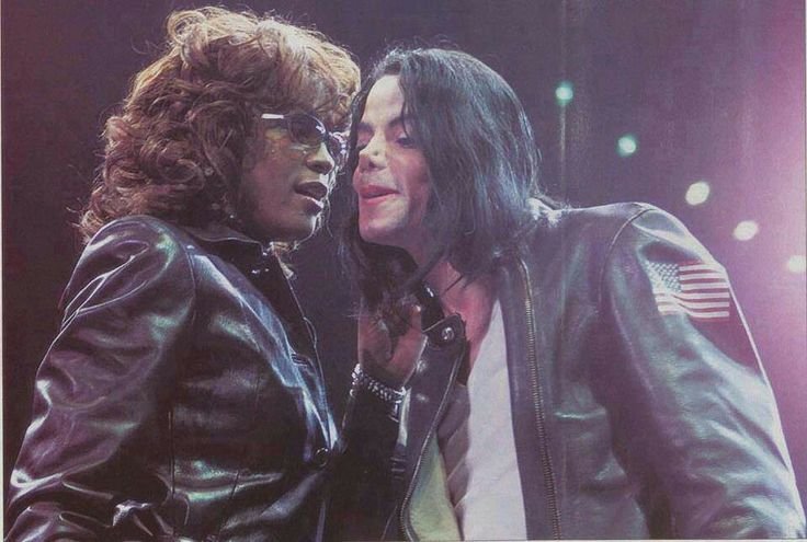 mjchewingum's tweet photo. my angels<3 https://t.co/vMs82dnYZv