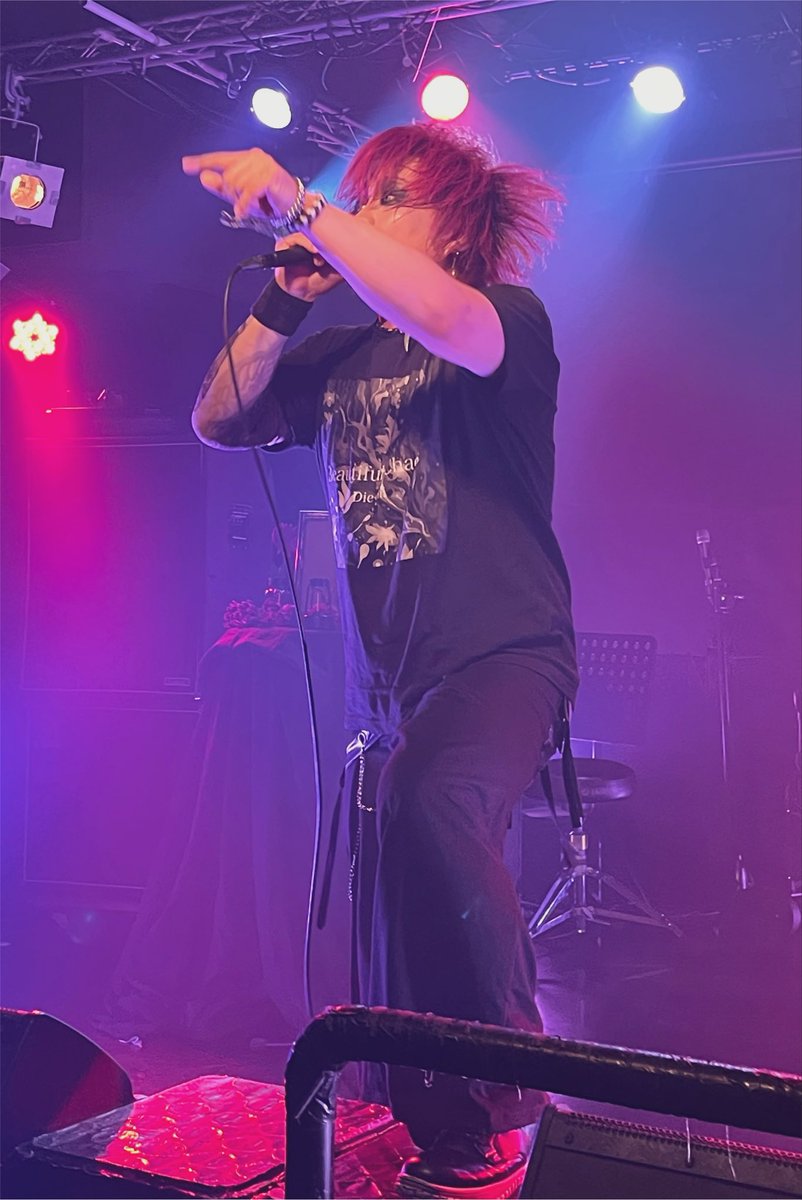 Die_chi04's tweet photo. おはようございます( .ˬ.)"
今日もお暑いので気をつけて
生きましょー( .ˬ.)" https://t.co/zm6XbexSNF